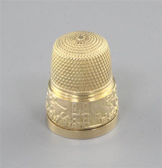 A 9ct gold commemorative Queen Elizabeth II 1953 Coronation thimble, 6.8 grams.